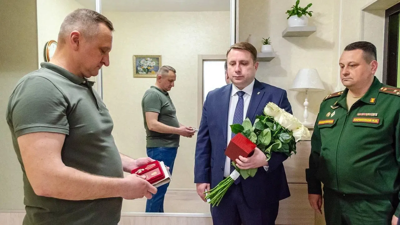 В Подольске вручили Орден мужества семье погибшего на Донбассе старшего лейтенанта Зайцева