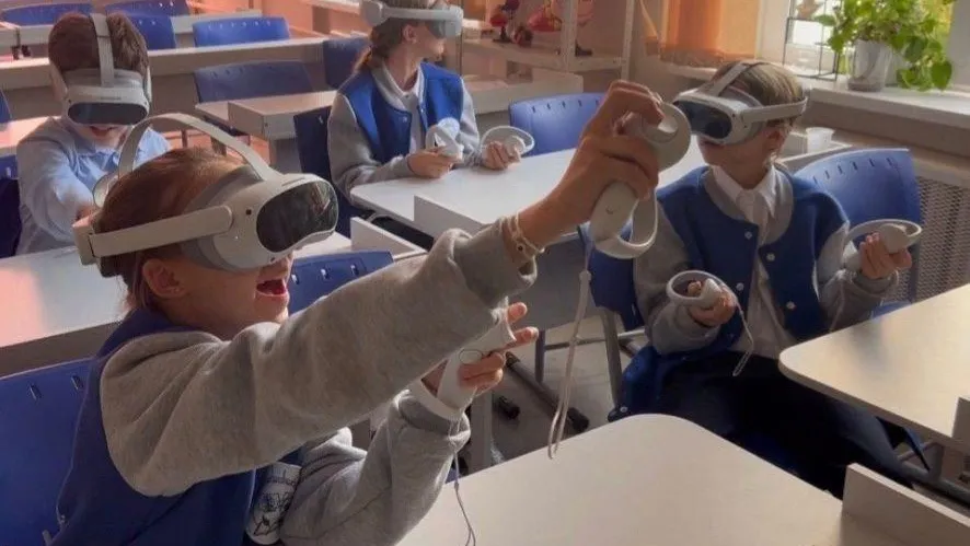 Более 150 школьников изучают астробиологию в VR на базе Одинцовского лицея
