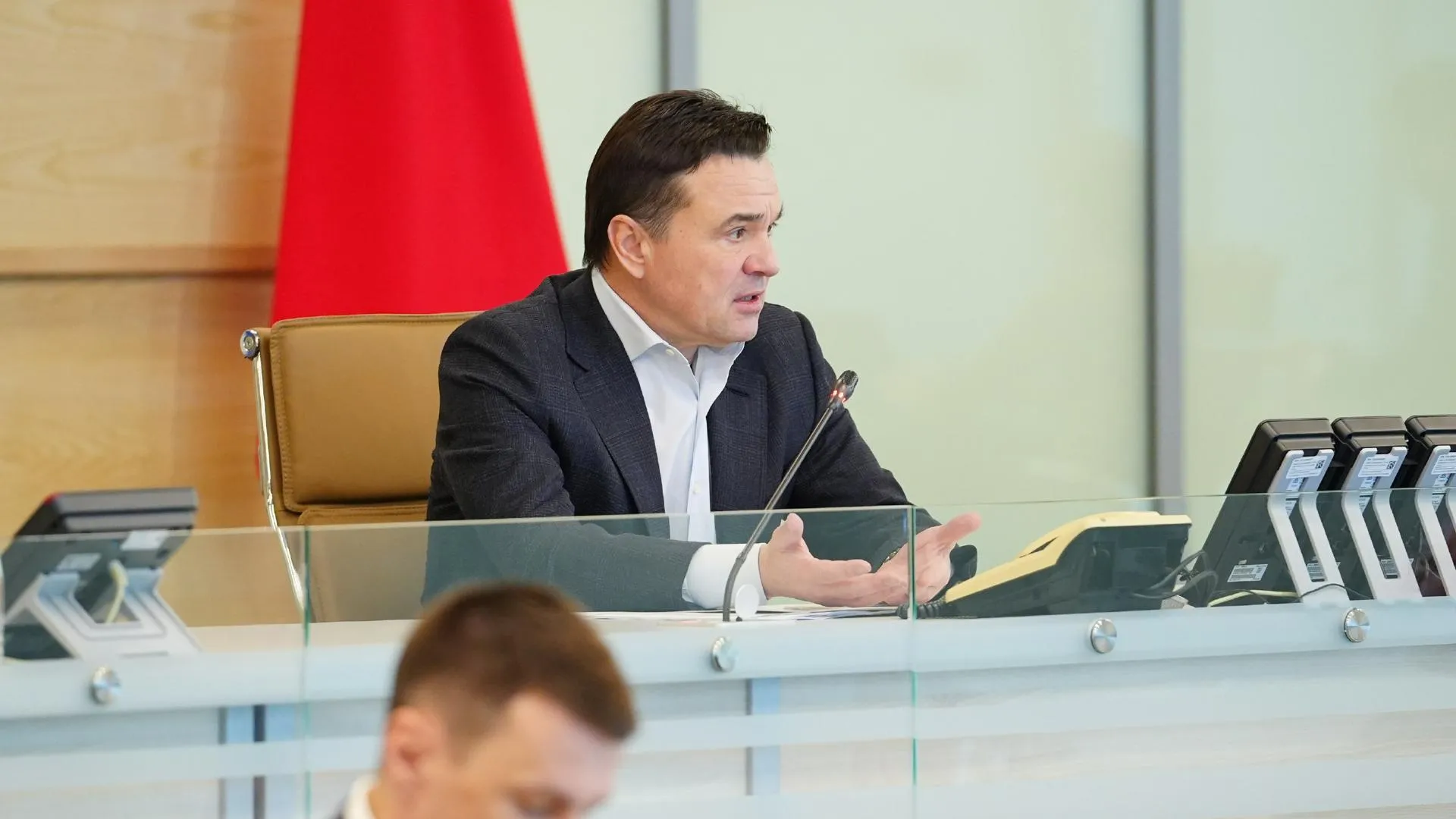 Андрей Воробьев: нужно особое внимание уделить строительству муниципальных дорог
