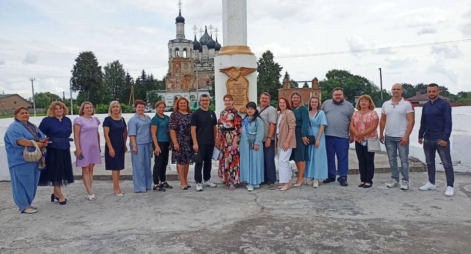 В Подмосковье прошло первое выездное заседание клуба «Сердце отдаю детям»