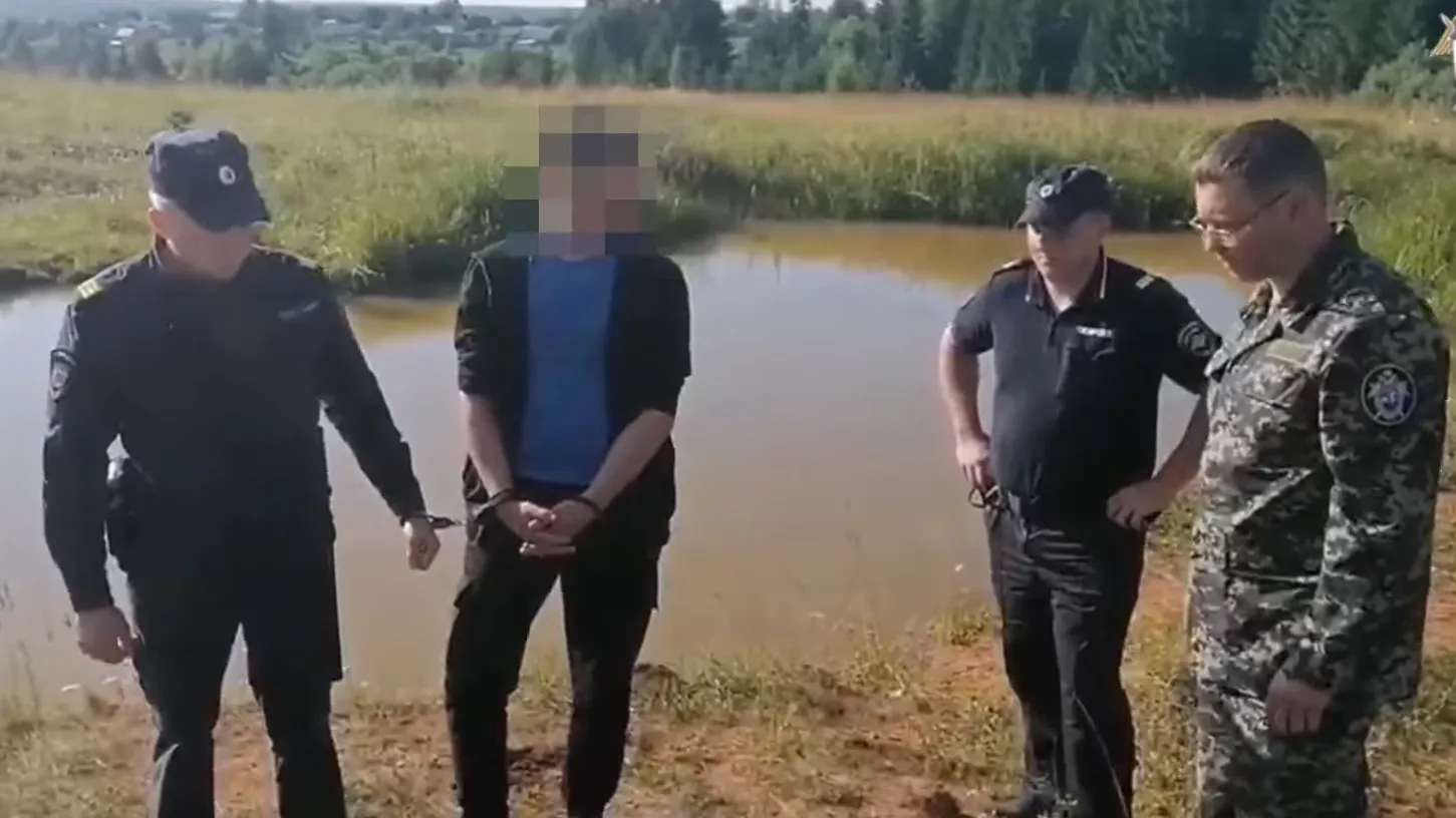 «Утопил в карьере»: пьяный 16-летний подросток изнасиловал и убил школьницу под Пермью