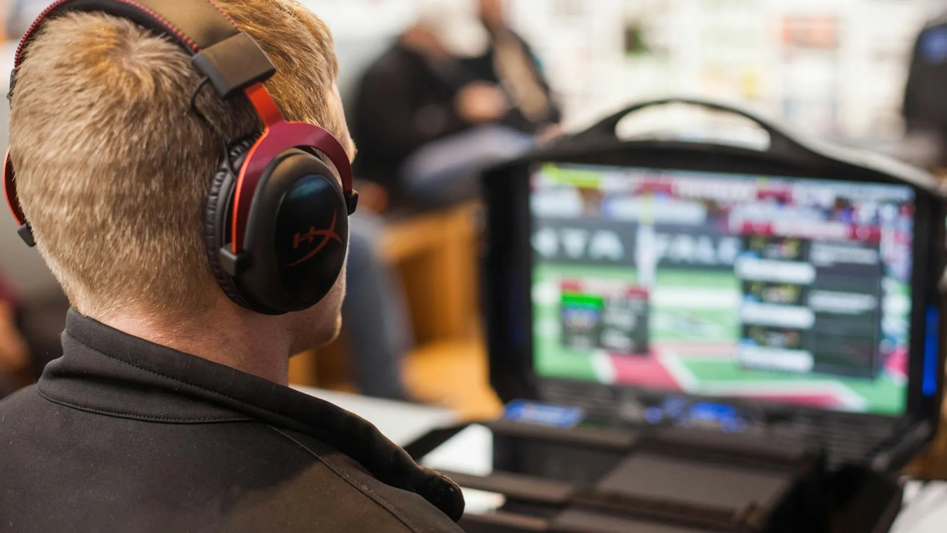 Steam удалил 11 нелегальных интернет-страниц по требованию Роскомнадзора