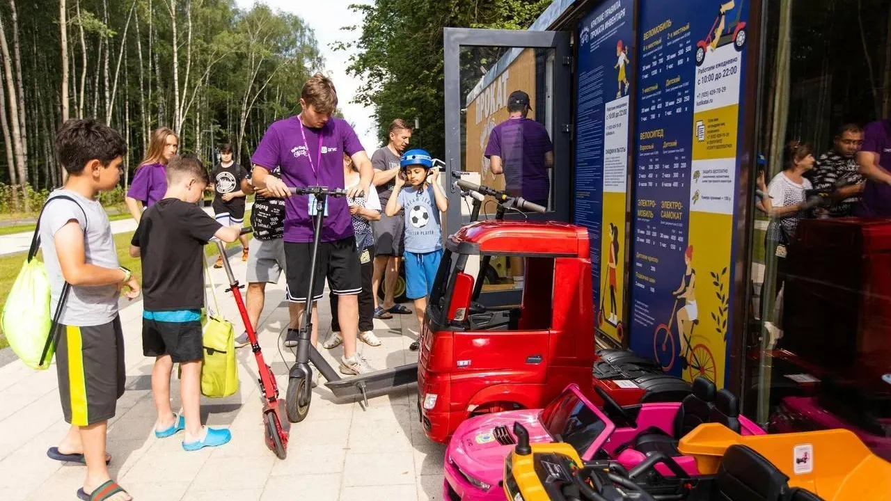 В парках Подмосковья побывало свыше 2,3 млн человек за неделю