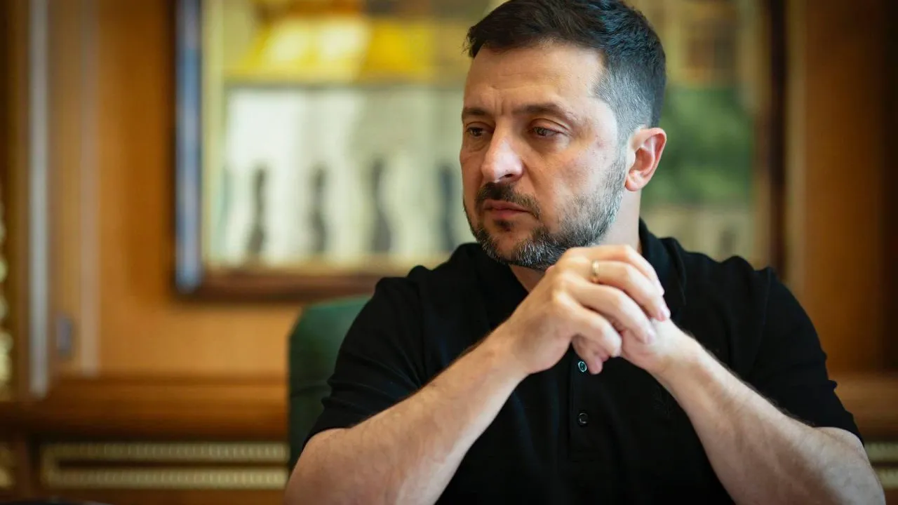 Зеленский считает, что Украине не стоило оставлять вопрос Крыма