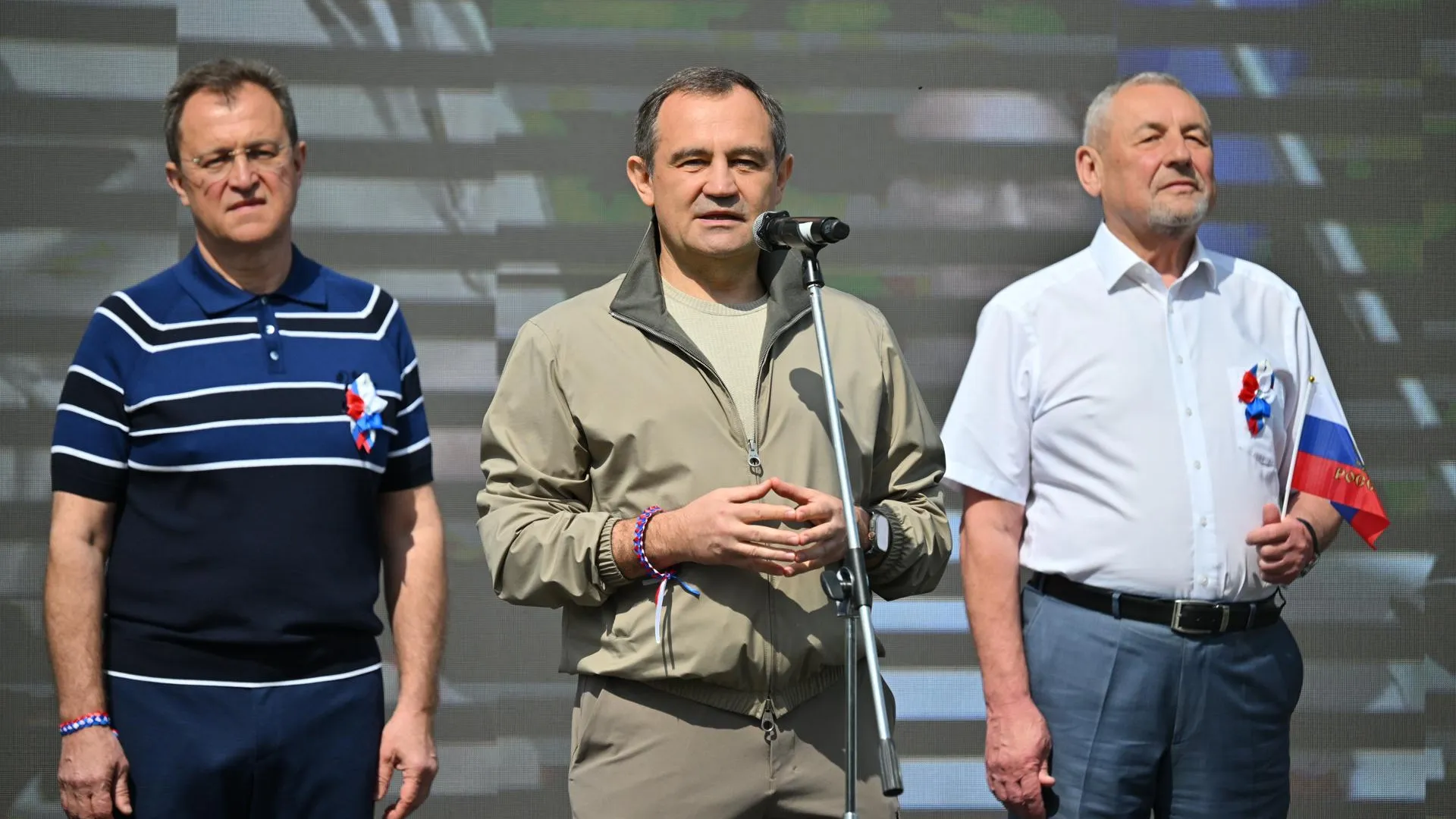 Подмосковная «Единая Россия» поздравила юных жителей региона с Днем защиты детей