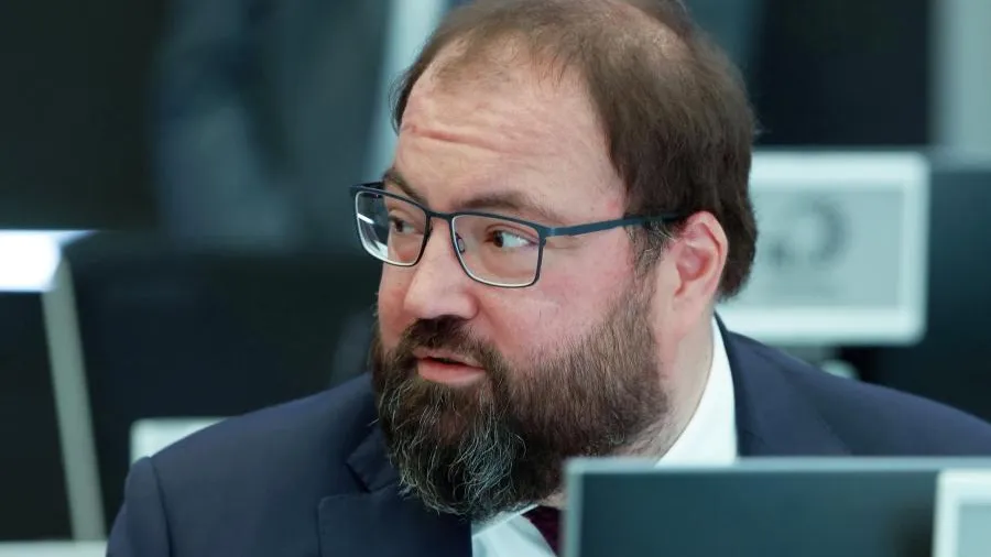 Шадаев: пользователи не пострадают из-за закона о поиске экстремизма в Сети