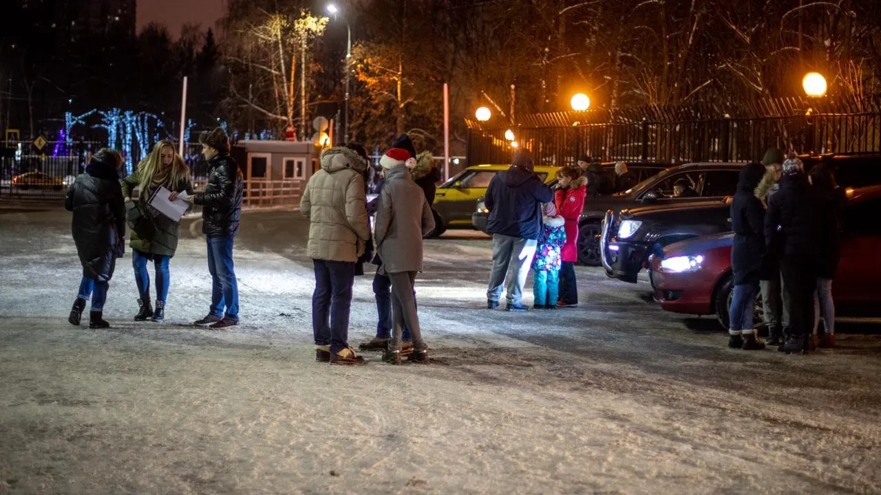 Десятки экипажей приняли участие в новогоднем автоквесте в Химках