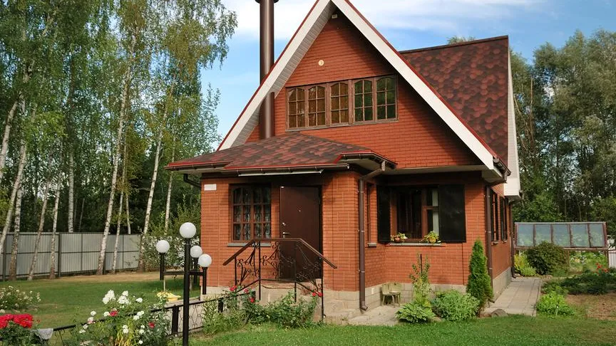 От 25 до 300 тысяч: сколько стоит снять дачу в Подмосковье