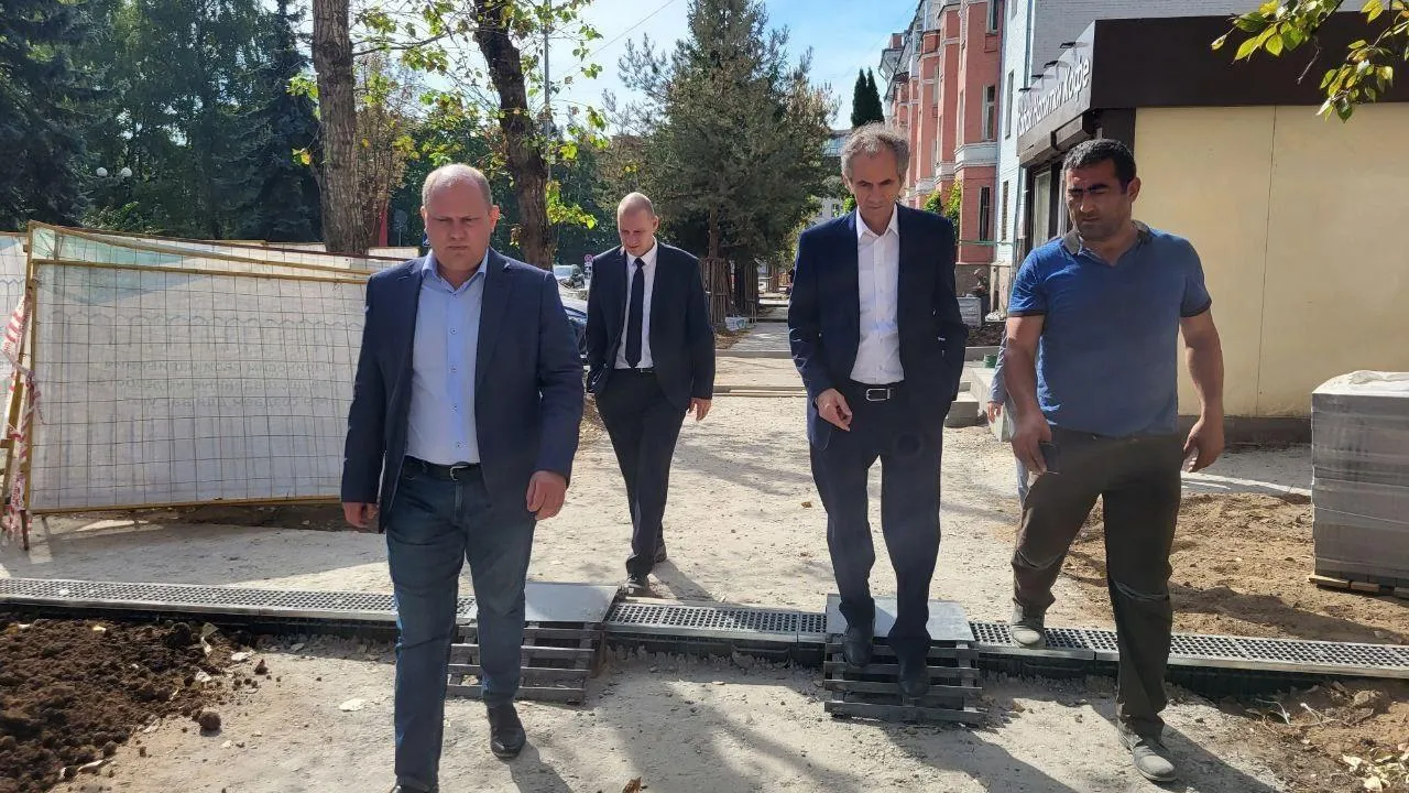 В Лыткарине продолжается благоустройство центральной улицы