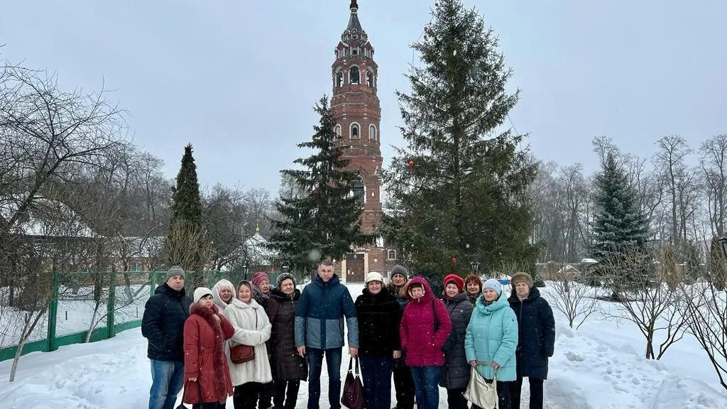 Участники «Активное долголетие» округа Котельники посетили с экскурсией Павловский Посад
