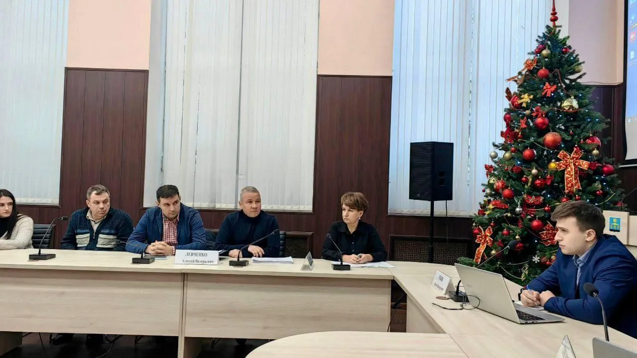 В Подмосковье обсудили реализацию региональной программы капремонта МКД