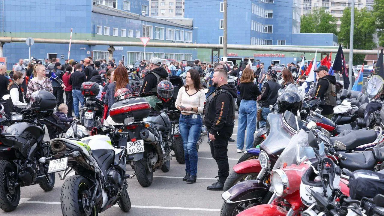 В Подольске порядка 250 байкеров открыли новый сезон мотопробегом «Za Победу»