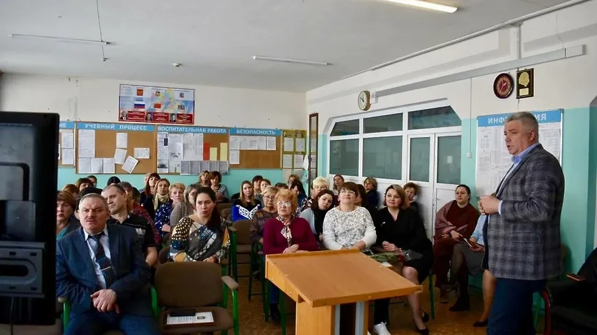 Парковочные карманы могут обустроить у школы в микрорайоне Саввино Балашихи