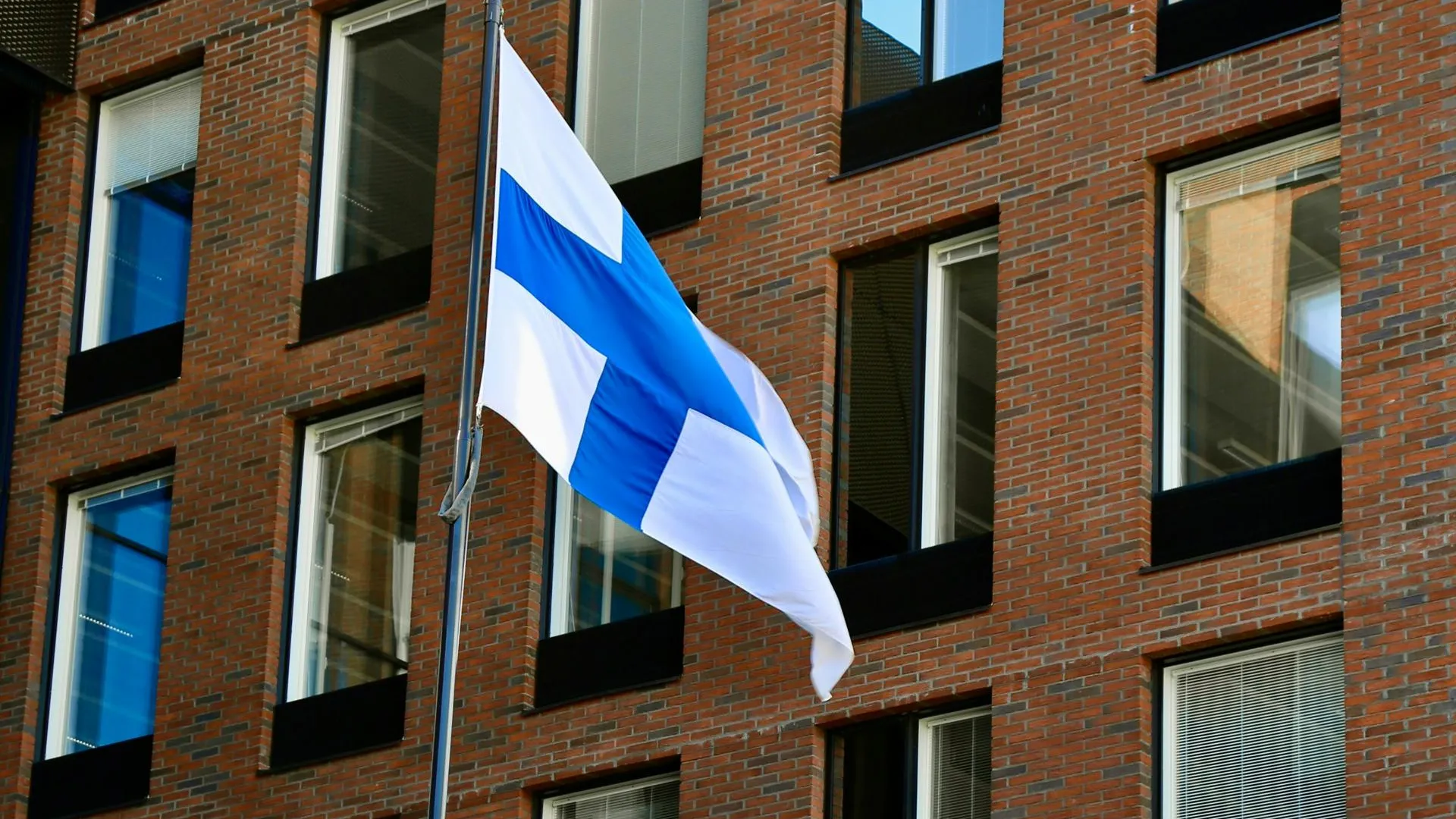 Yle: финского депутата российского происхождения исключили из фракции горсовета