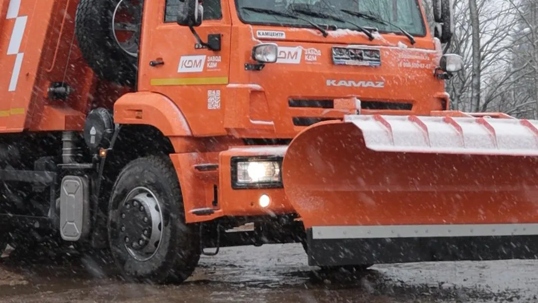 Порядка 100 единиц техники задействованы для устранения последствий снегопада в Кашире