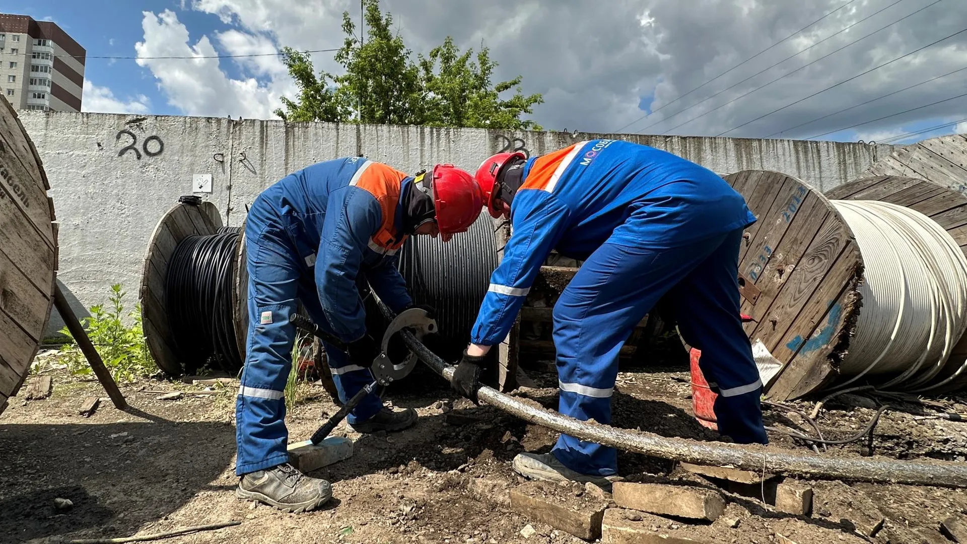 Надежность электроснабжения повысили в 21 муниципалитете Подмосковья