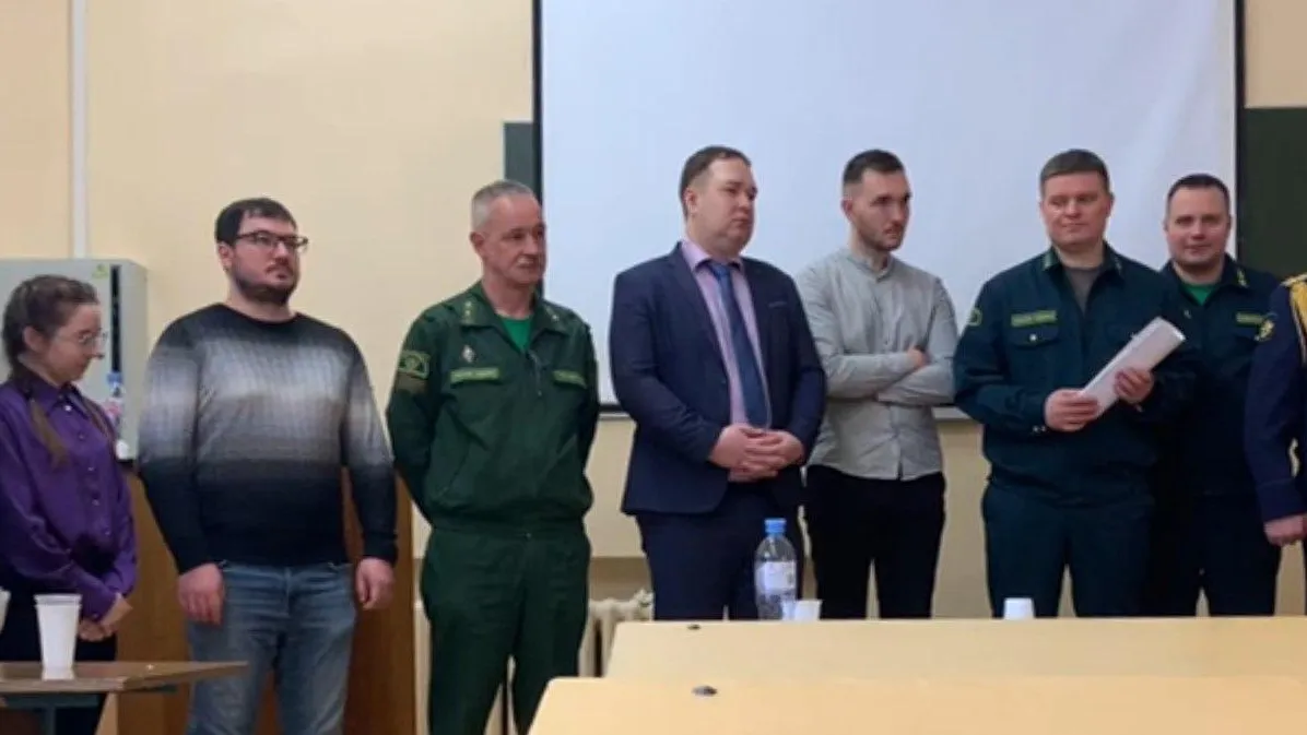 Сотрудники лесной охраны Подмосковья получили степень магистра