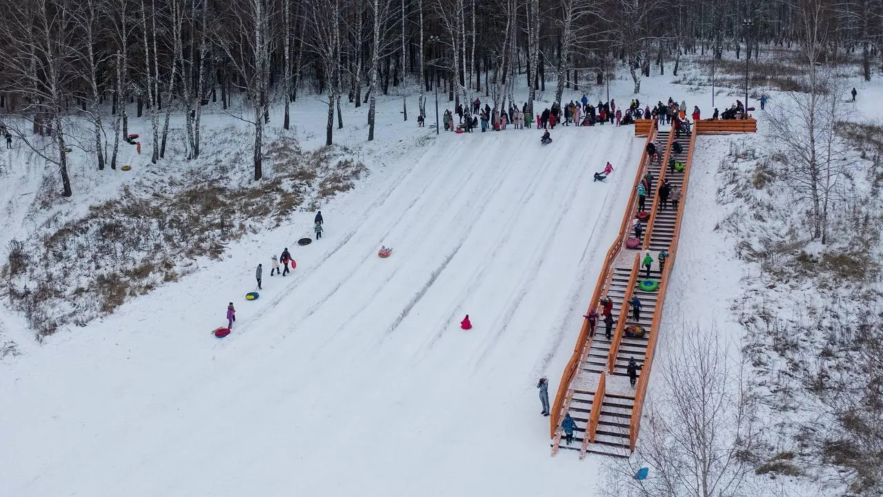 Пункты проката тюбингов установят в парке Домодедова до середины декабря