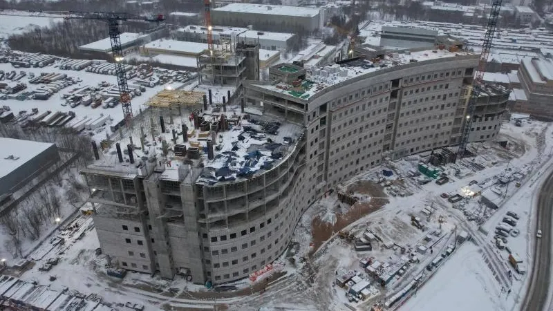 Строительная готовность детской больницы в Красногорске составляет более 50%