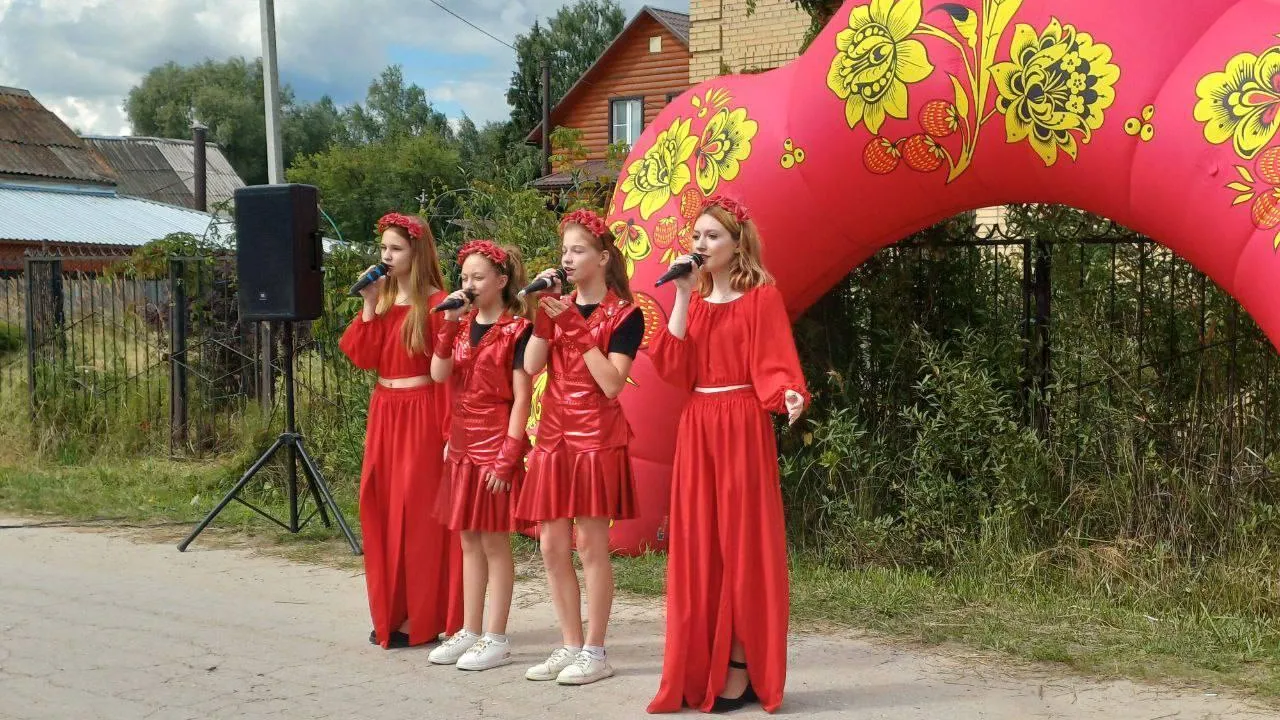 В Воскресенске отметили Медовый спас