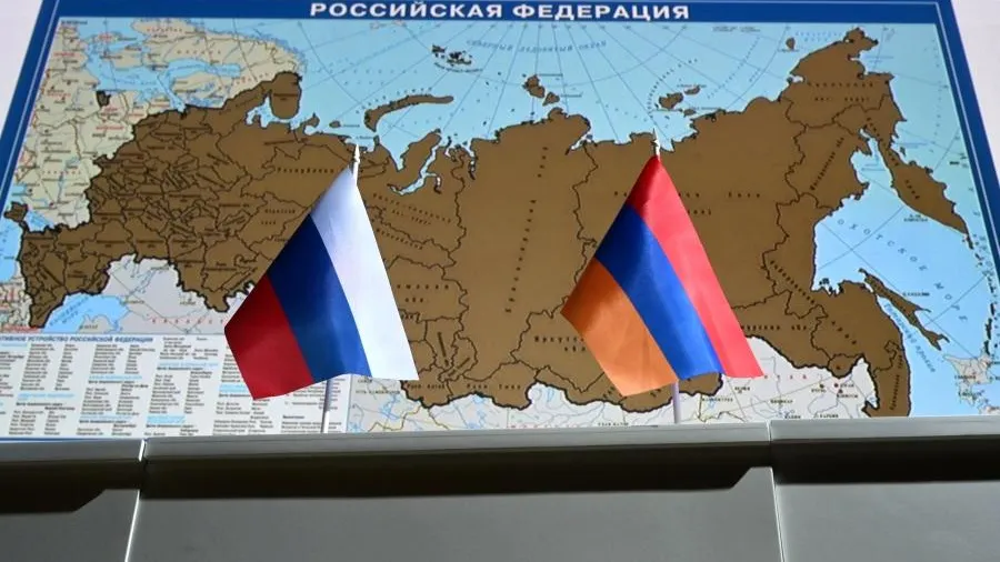 Россия спишет часть долга Армении за счет оружия