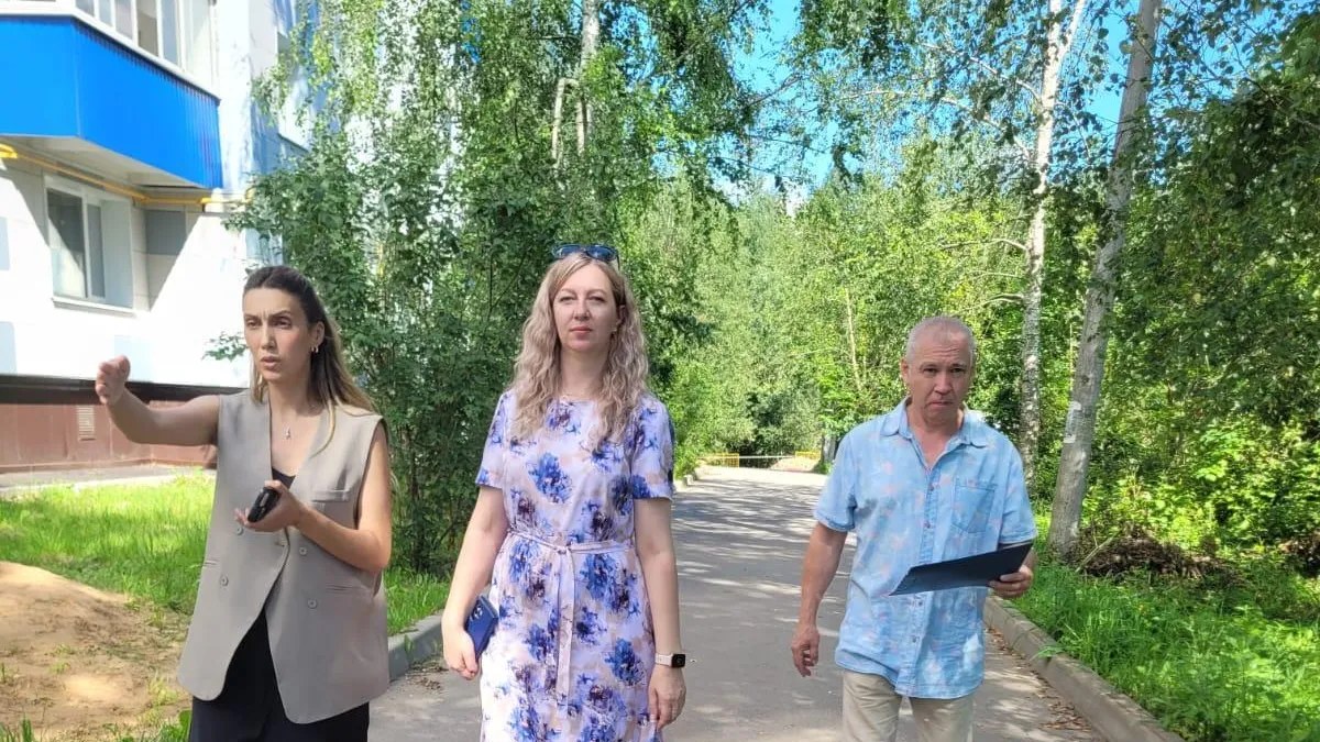 В Солнечногорске проверили благоустройство территорий и обновление набережной