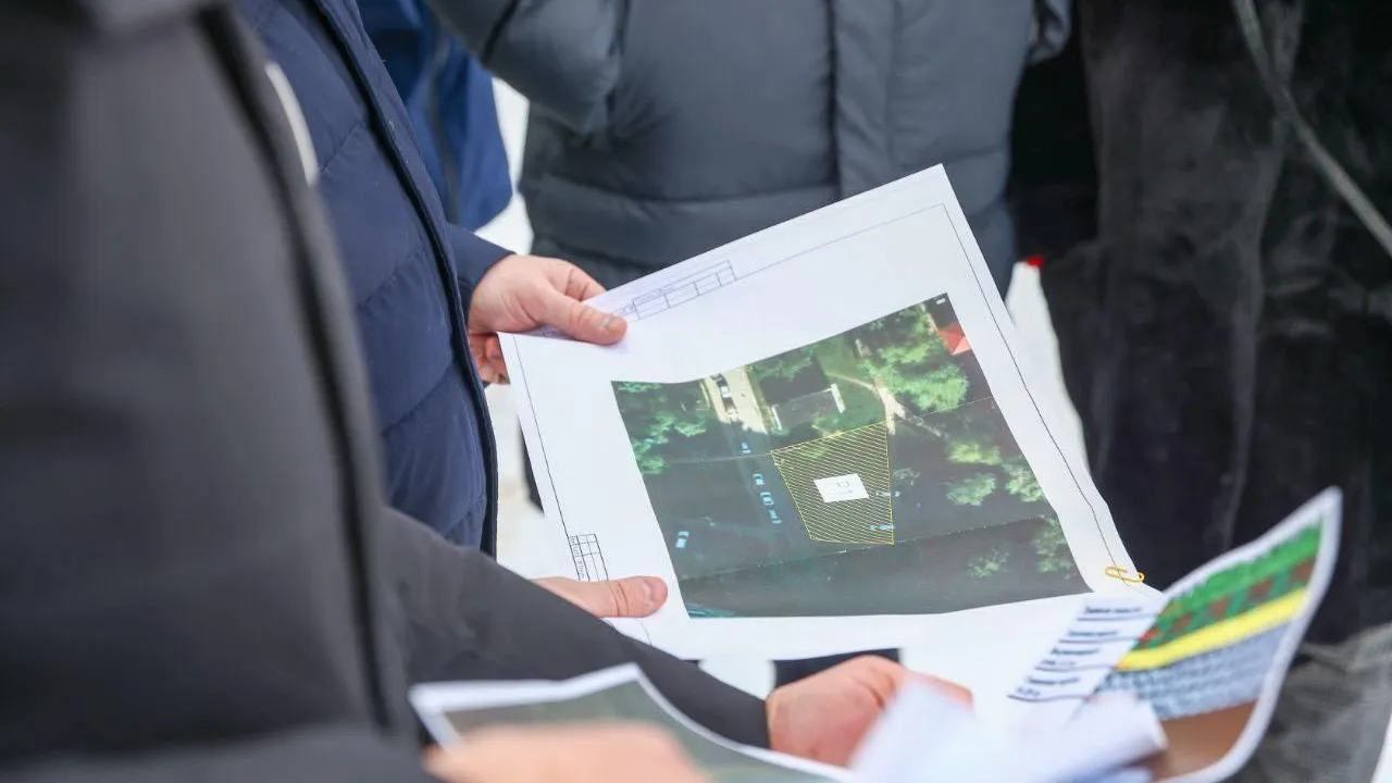 Парковку на 26 машино-мест построят на улице Гурьева в Раменском округе