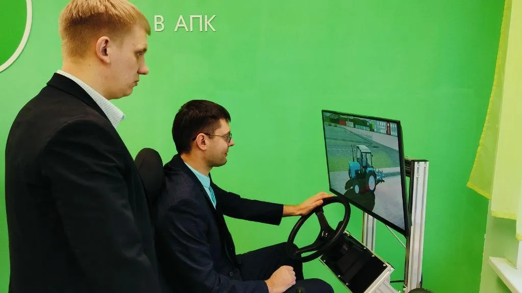 Социальный центр «Коломенский» и Емельяновская школа начали сотрудничество в Озерах