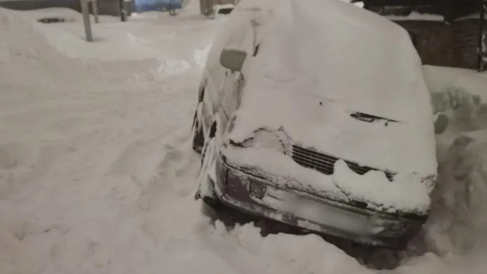 В Шерегеше «снежный апокалипсис» парализовал движение