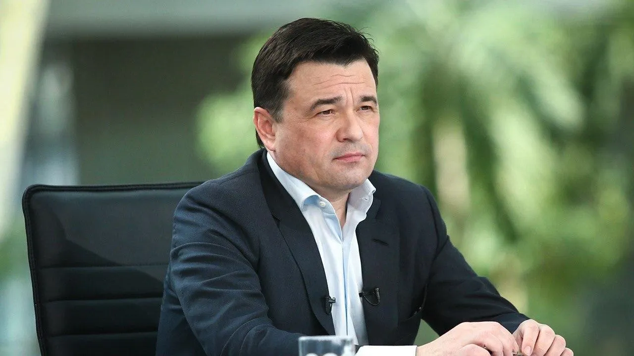 Андрей Воробьев о работе консультационного центра: Услуги для жителей ЛДНР бесплатны
