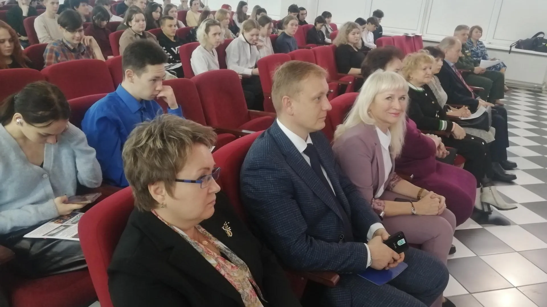 Протвинские старшеклассники приняли участие  в акции «ГИА. Осознанность. Профориентация»