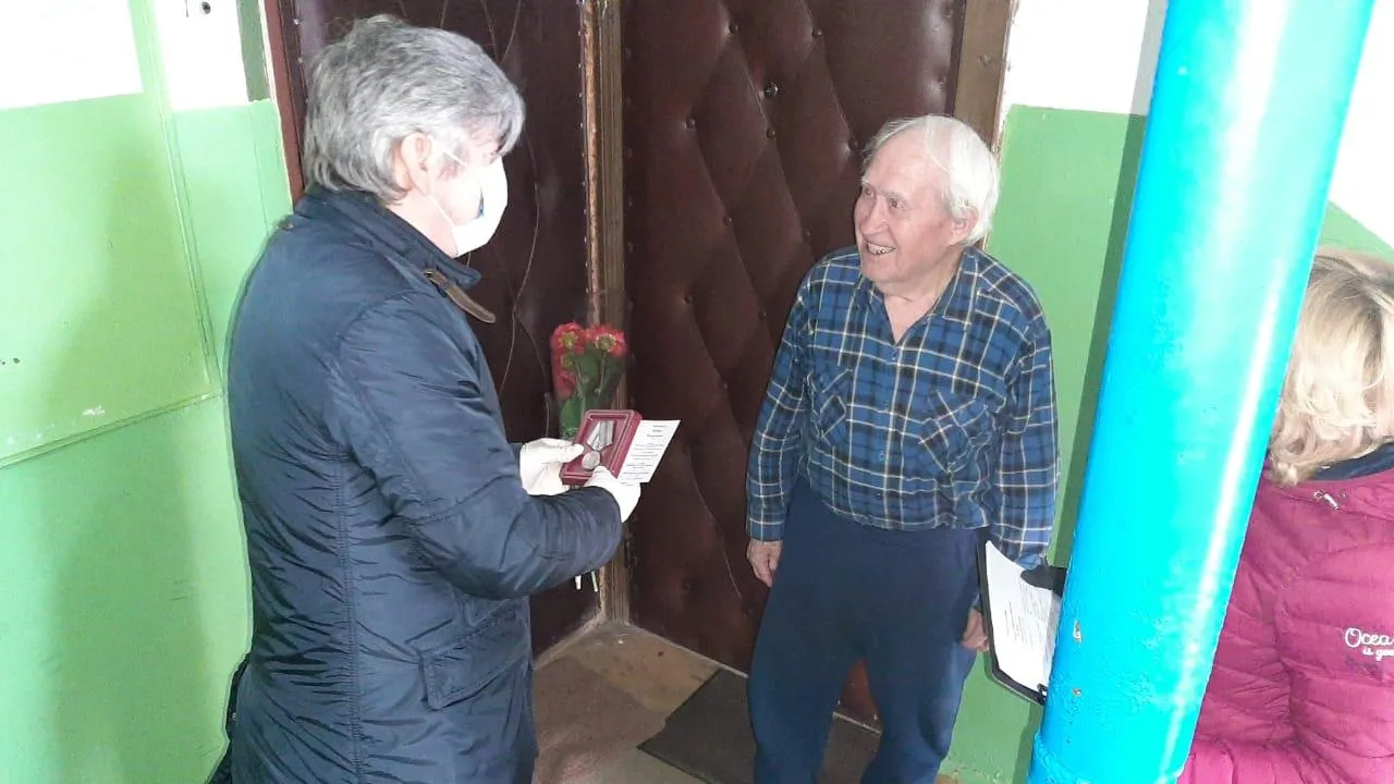 Более 100 юбилейных медалей вручат ветеранам ВОВ в микрорайоне Кузнечики Подольска