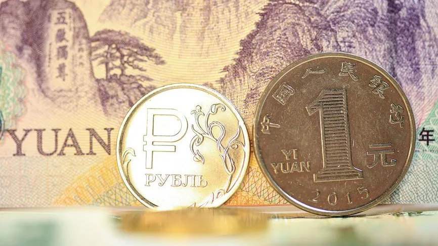 Дефицит юаня и рекордный экспорт нефти: что будет с рублем — мнение эксперта