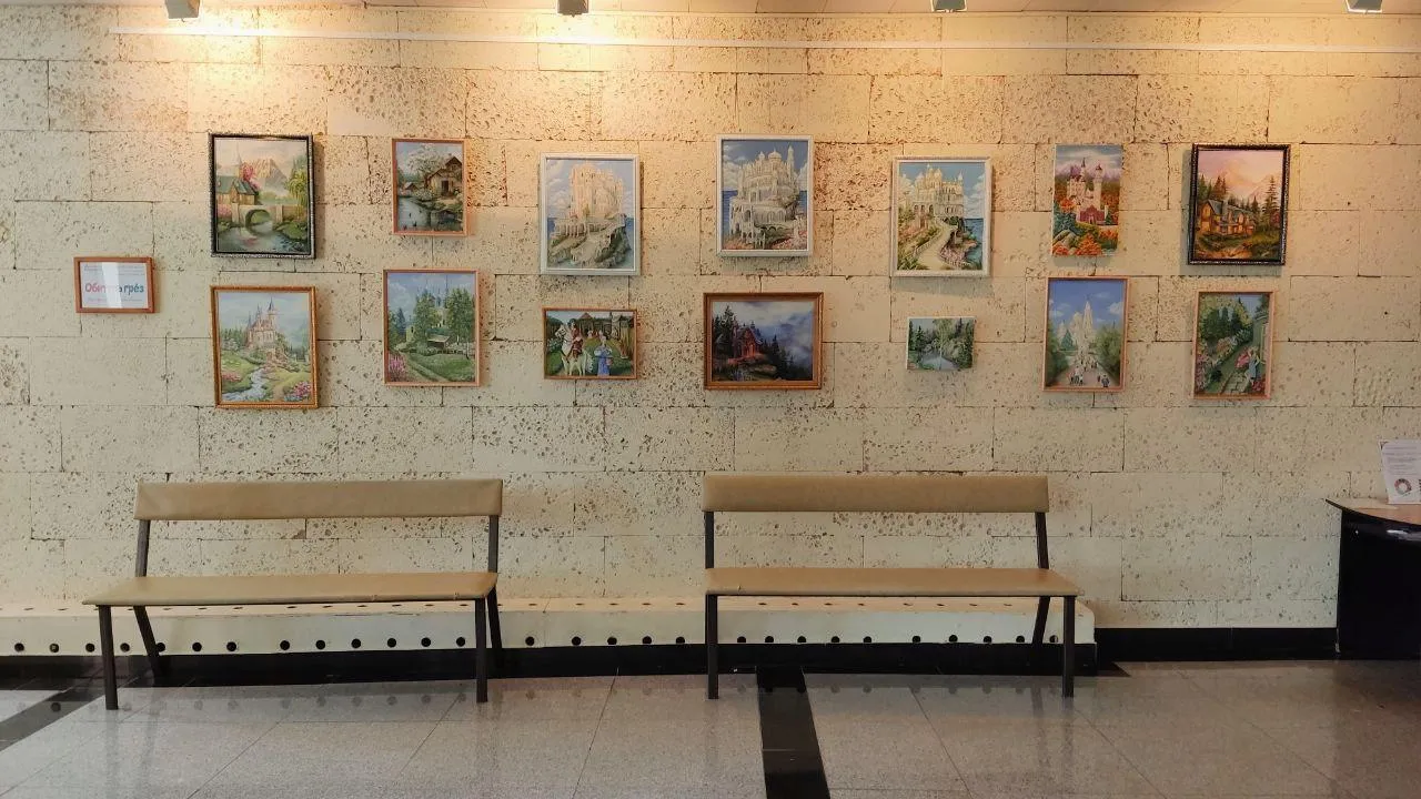 В Шаховской открылась выставка живописи