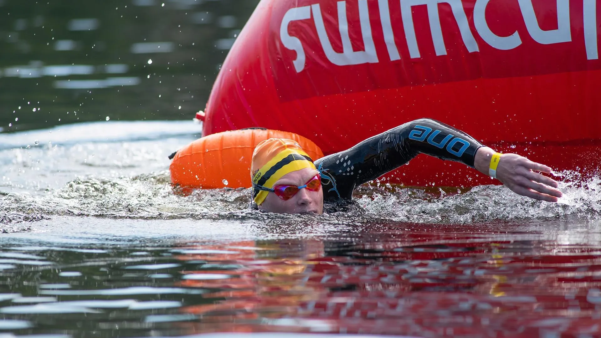 Более 500 человек поучаствовали в кубке чемпионов Swimcup по плаванию в Рузе