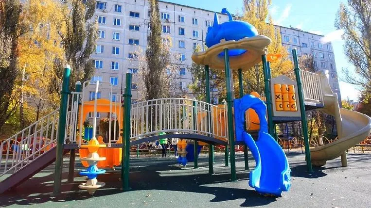 Две детские площадки установят в микрорайоне Климовск Подольска в 2018 году