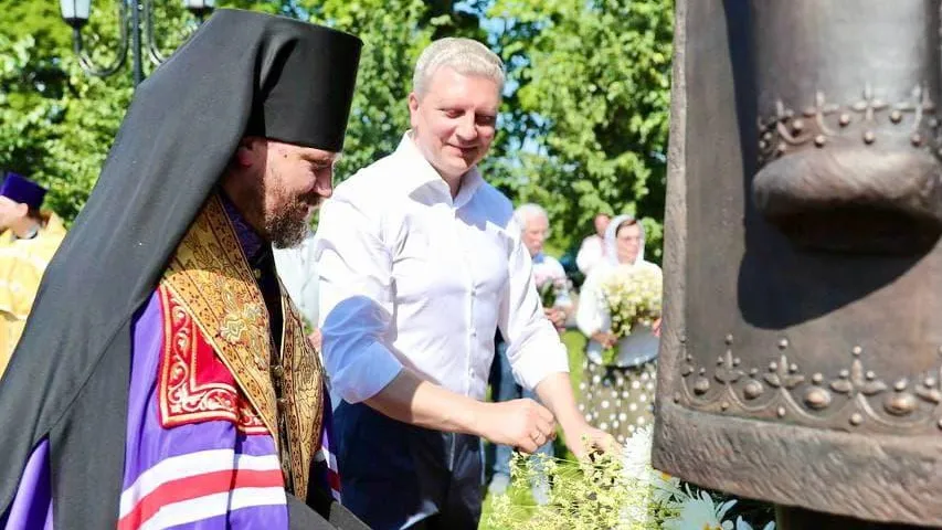 Памятник Петру и Февронии открыли в селе Захарово Одинцовского округа