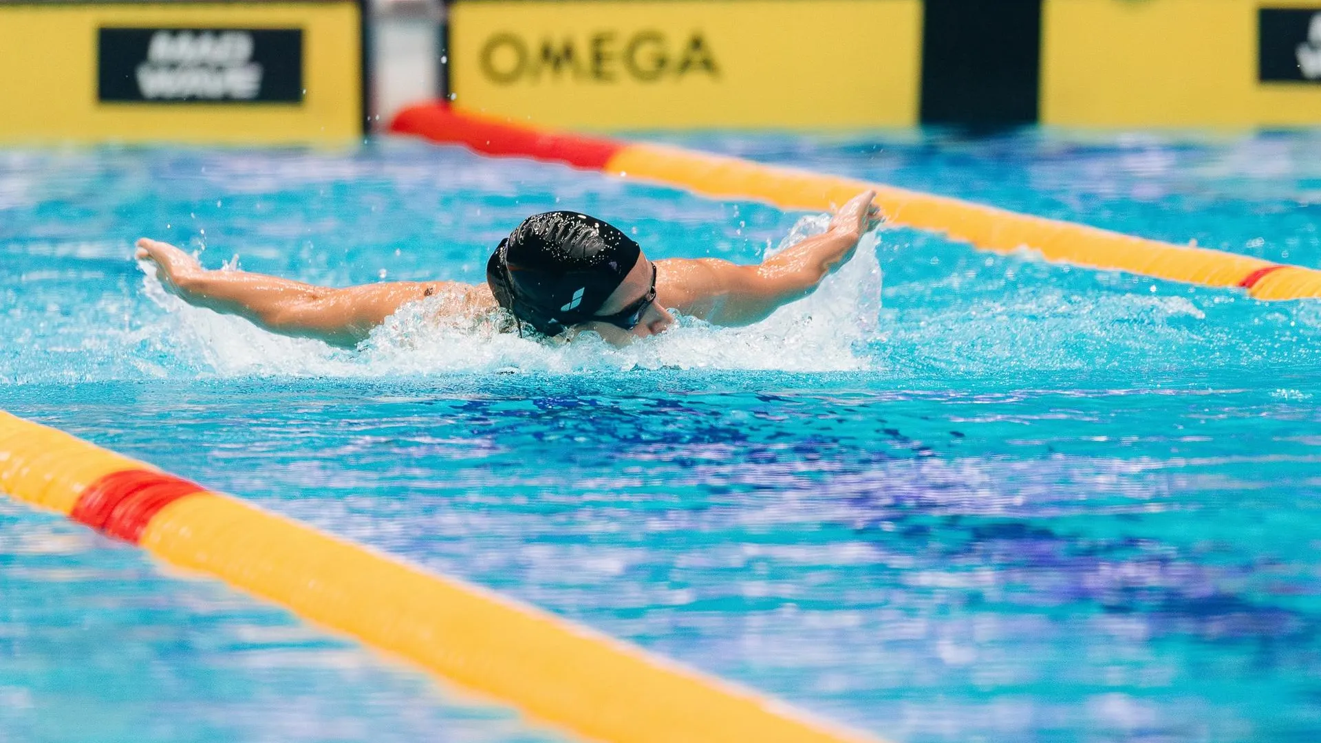 Пловчиха из Подмосковья взяла бронзу чемпионата России в Казани