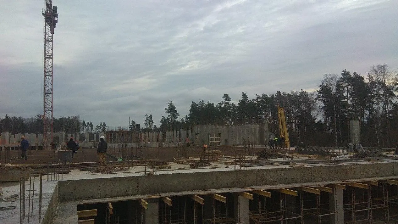 В Люберцах начали строить 2 этаж здания воспитательно-образовательного комплекса