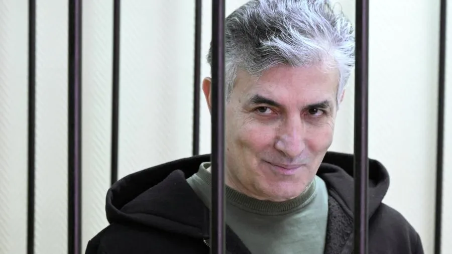 Хочет загладить грехи: адвокат Пашаев попросил отправить его на СВО