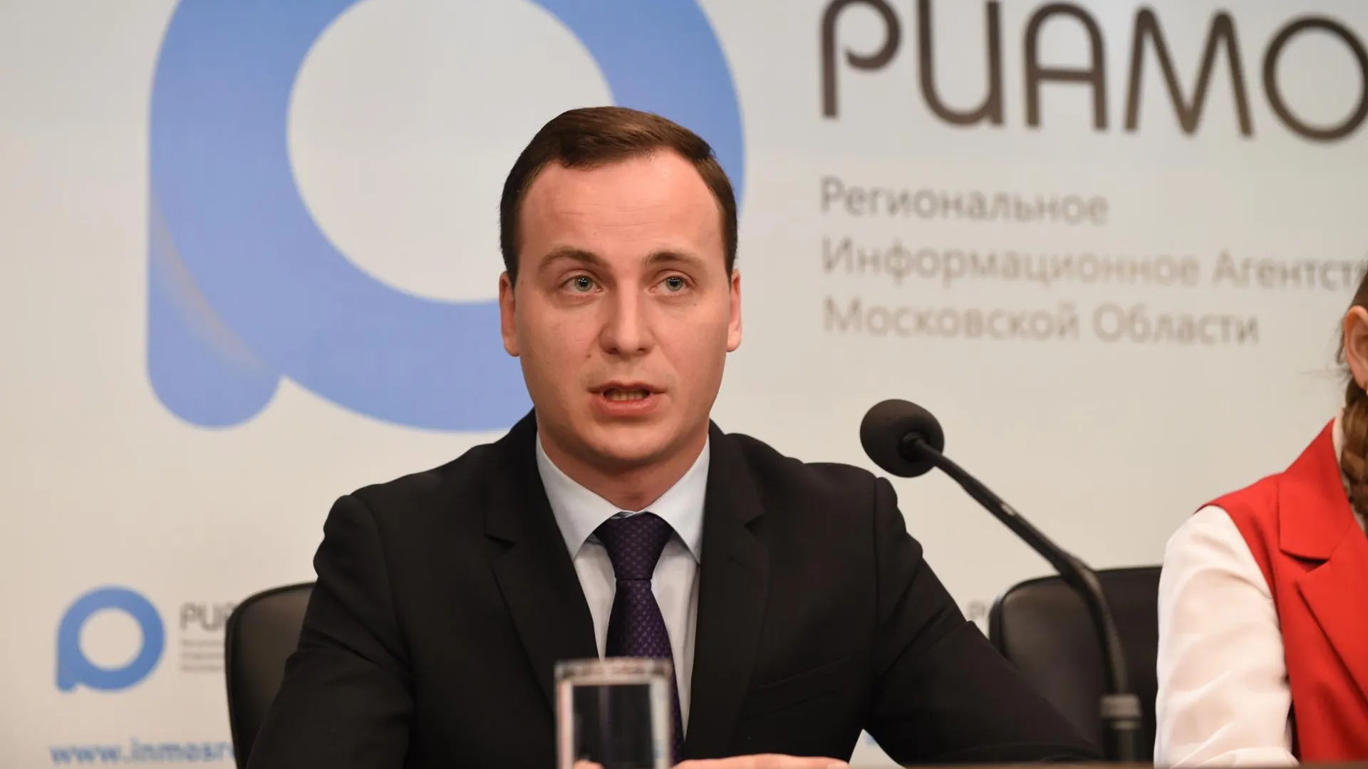 Депутаты Мособлдумы в понедельник проведут экоурок для учеников гимназии Королева