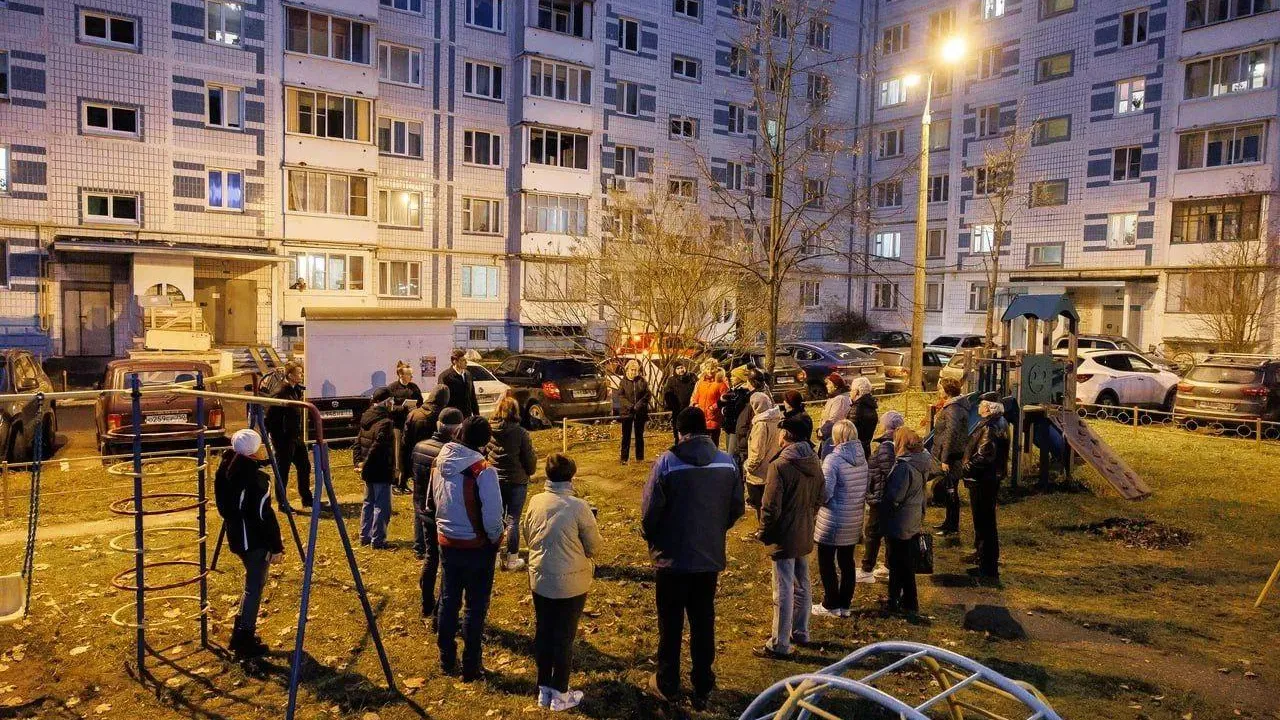 Сотрудники администрации Дубны встретились с жильцами домов на Тверской улице