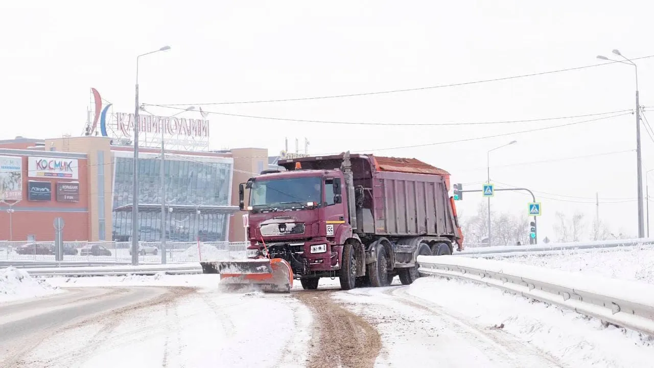 Около 29 тыс км дорог очистили от снега в Подмосковье за сутки