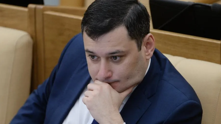 Хинштейн прибыл на место ночного обстрела в Курской области