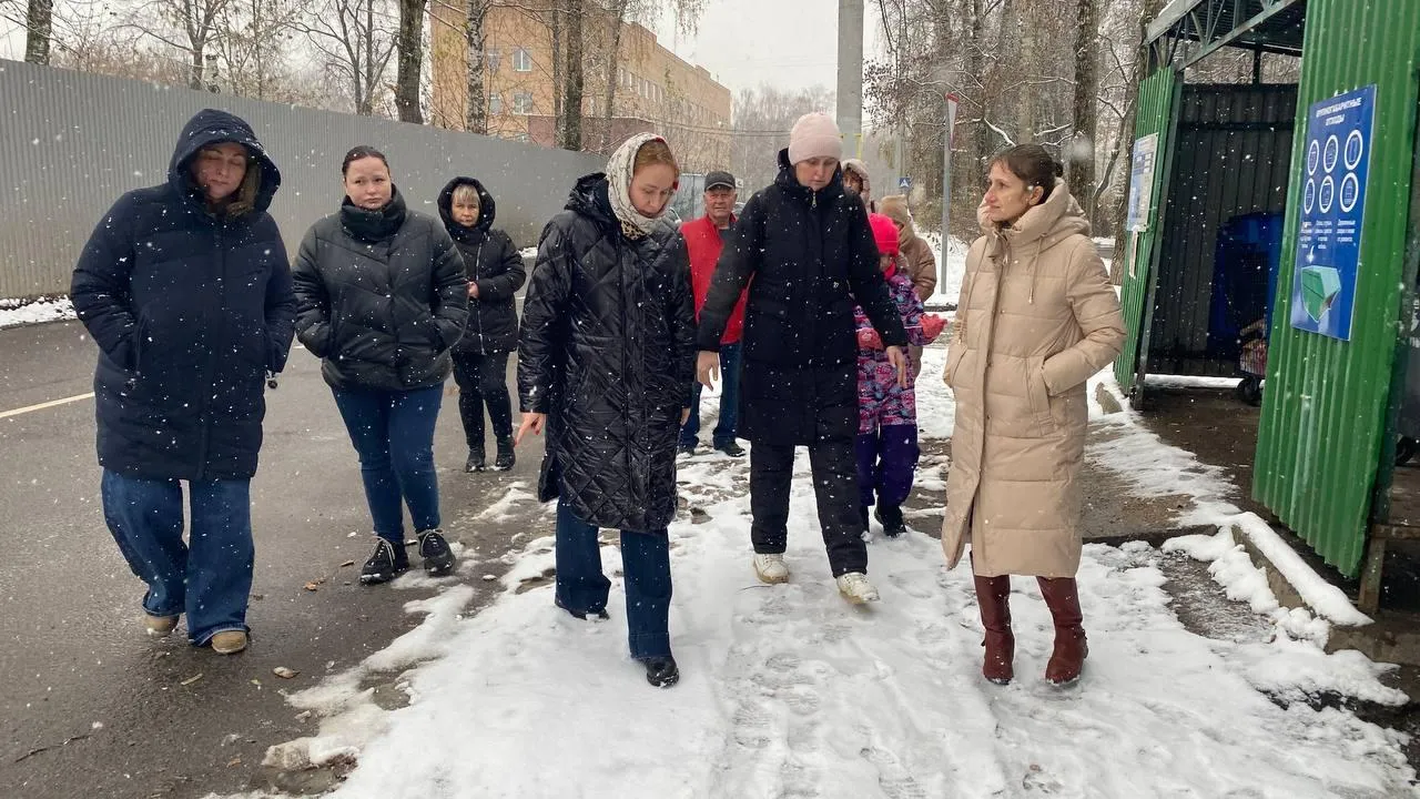 Замглавы Лосино-Петровского провела обход территории
