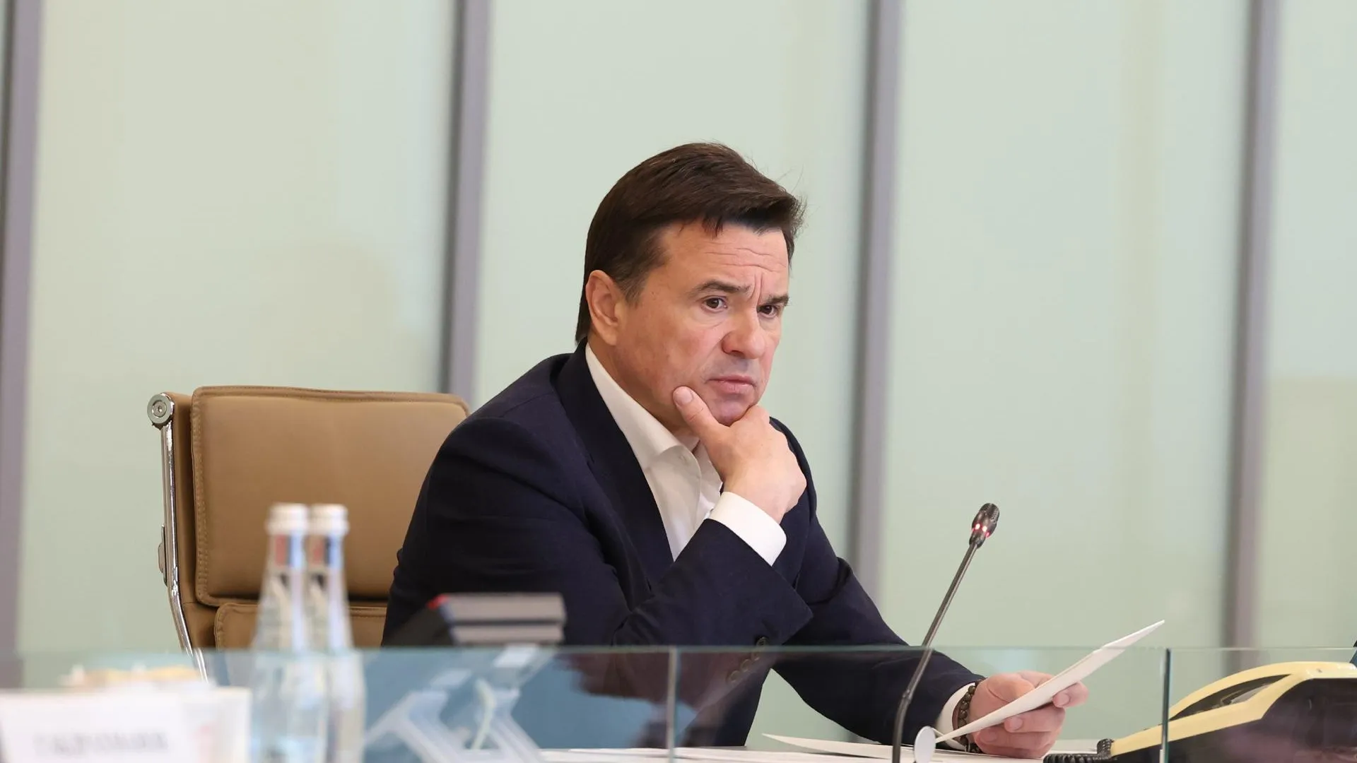 Воробьев отметил работу энергокомпаний по устранению последствий снегопада