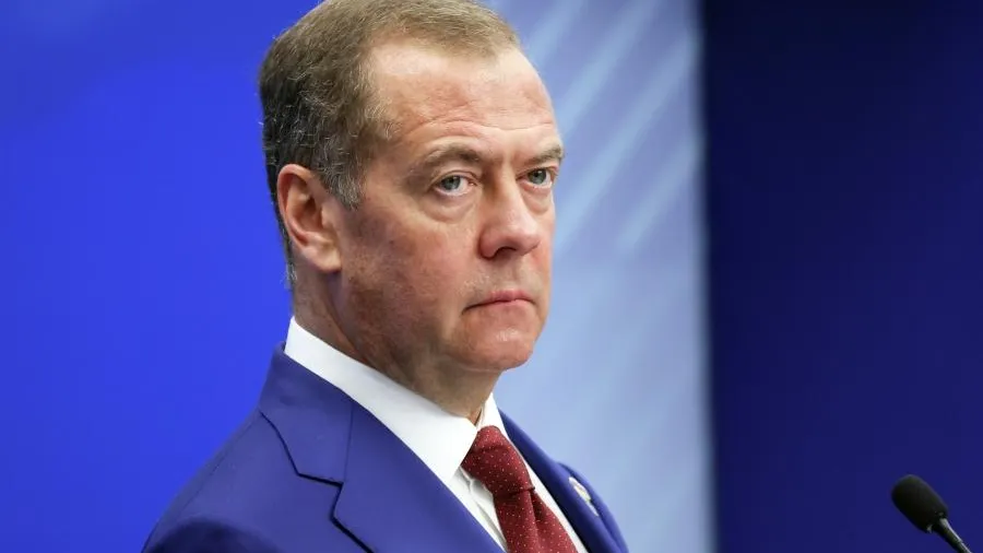Медведев отреагировал на угрозы запретить участникам СВО въезд в ЕС