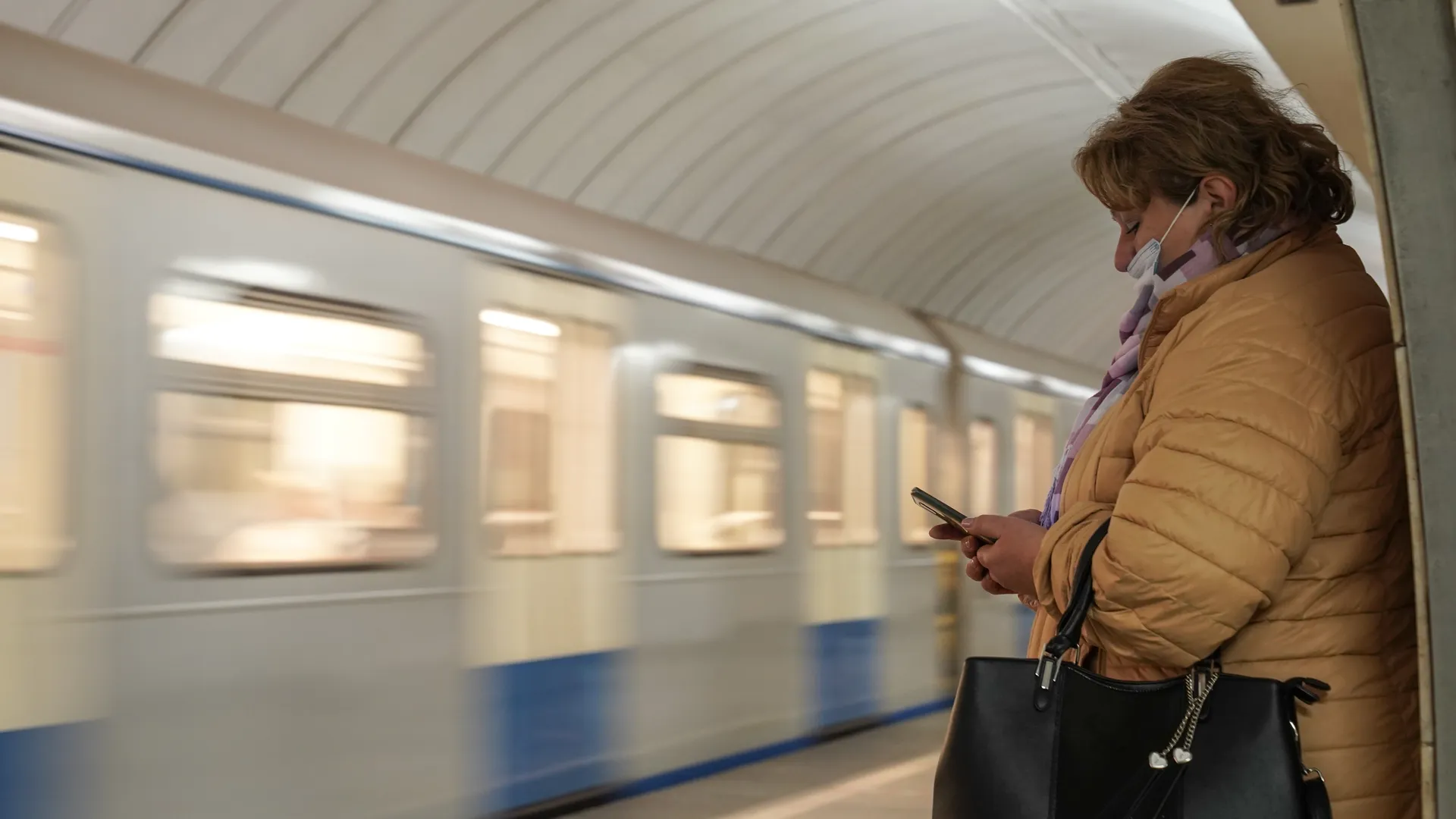 Движение на «серой» ветке метро Москвы возобновлено