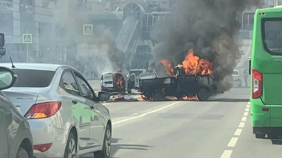 Шесть человек пострадали в масштабной аварии с автобусом в центре Курска
