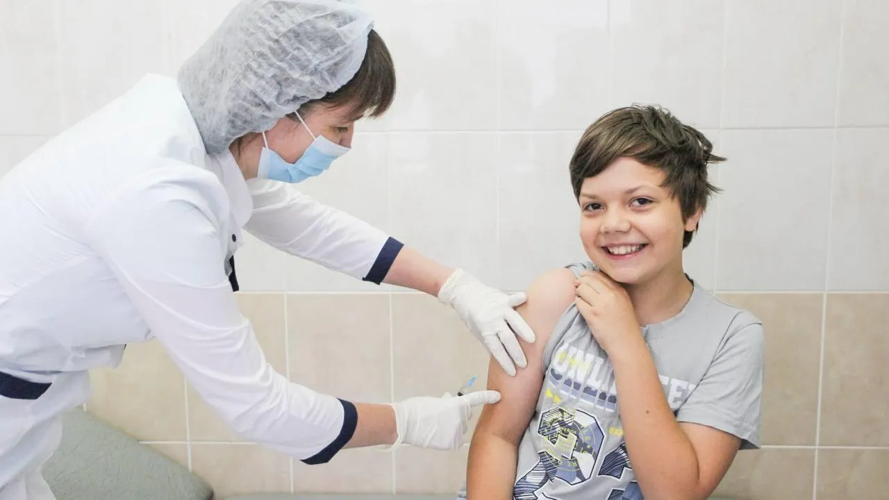 Почти 1,2 млн детей привились от гриппа в Подмосковье